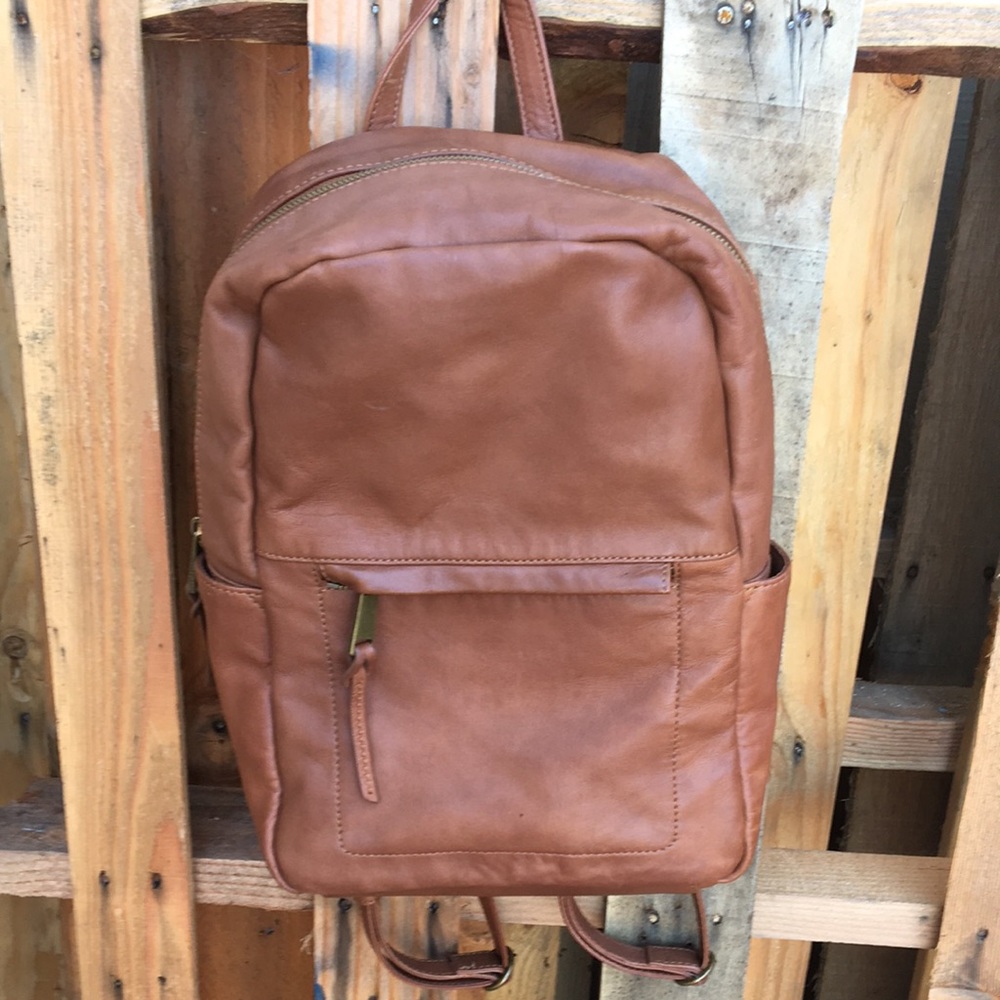 Gently used lucky brand backpack.